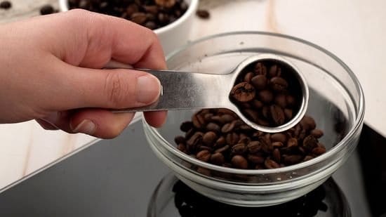How to Brew the Perfect Blonde Espresso
