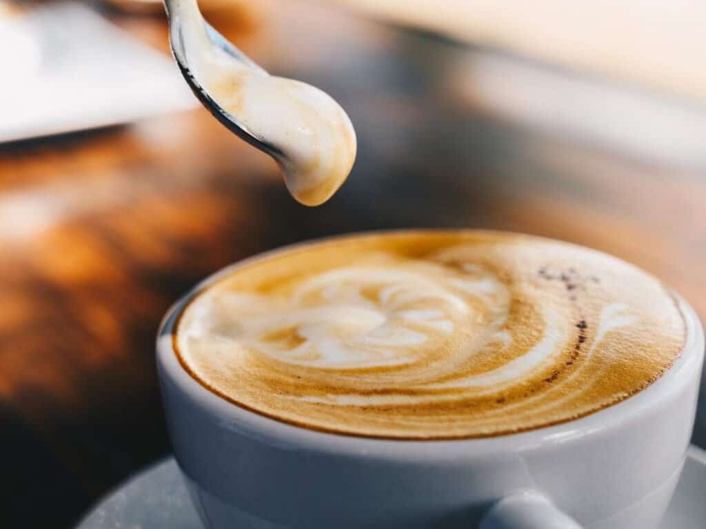 Detailing the espresso quantity in a latte
