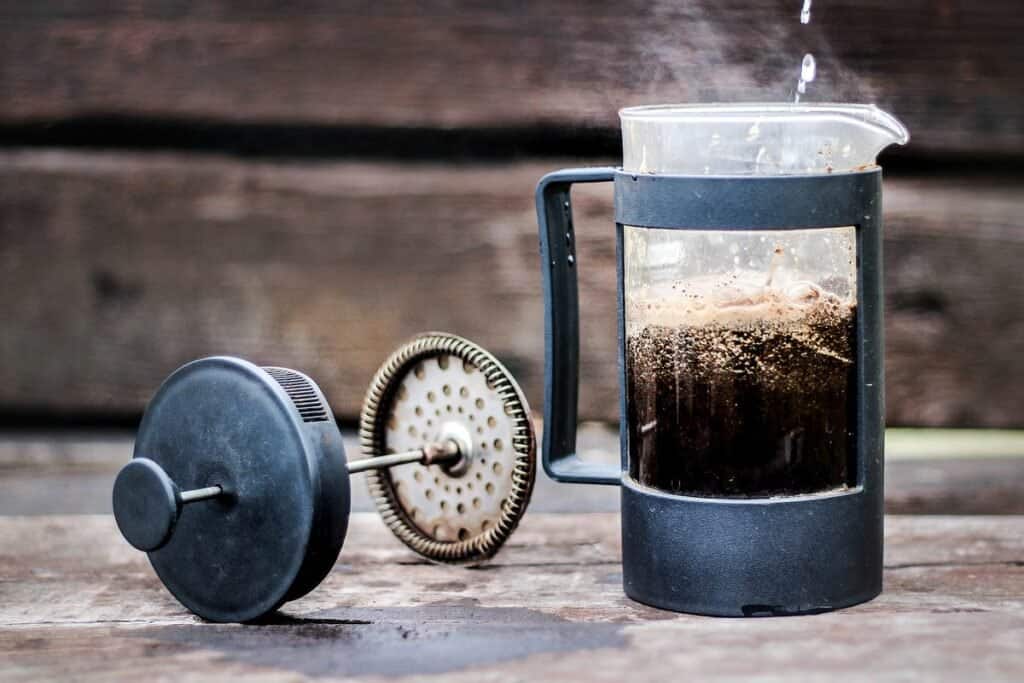 Manual ways to make espresso without a machine
