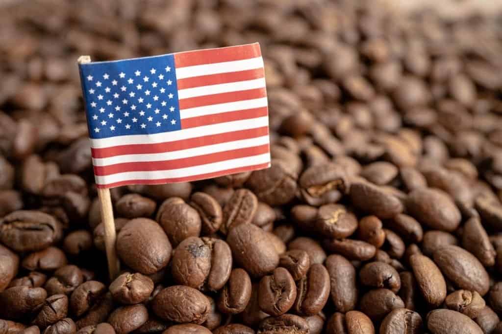 Americano and Espresso: What's the Difference: Coffee in America