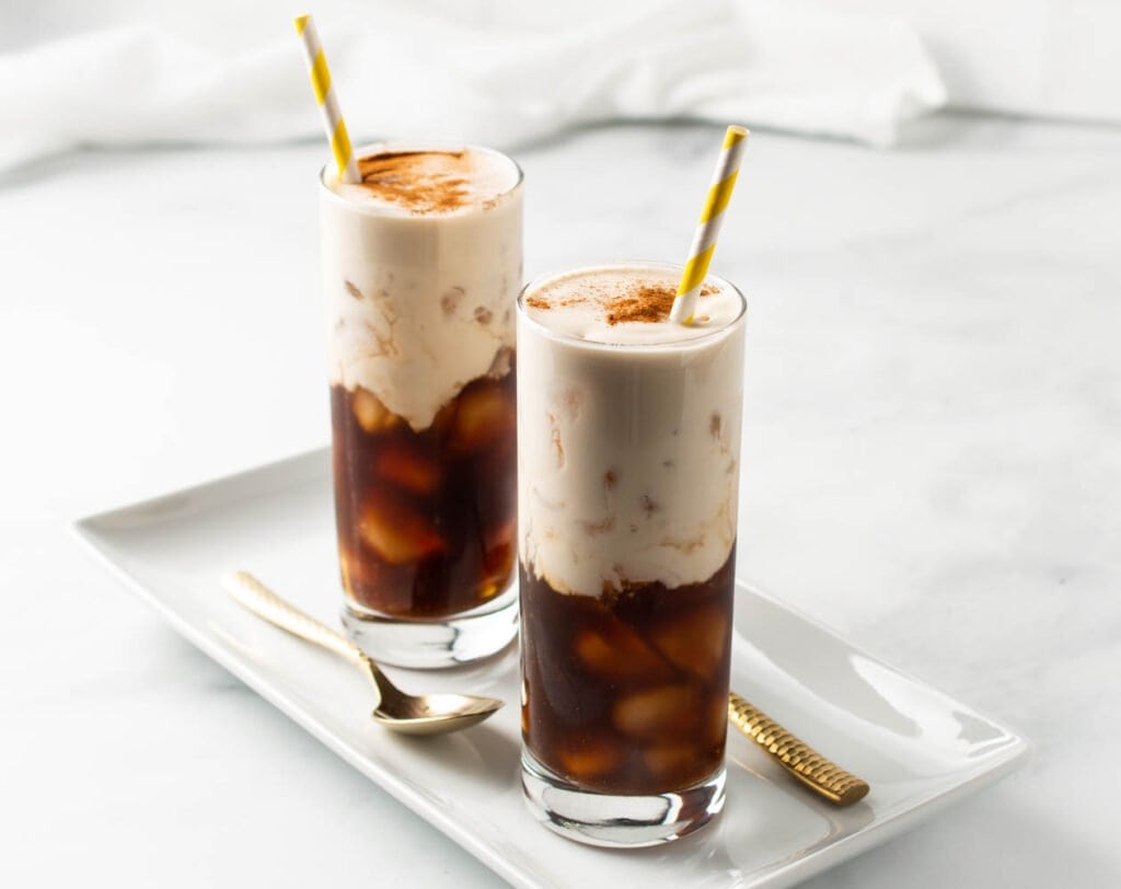 Summertime espresso drink creations: Iced Vanilla Espresso
