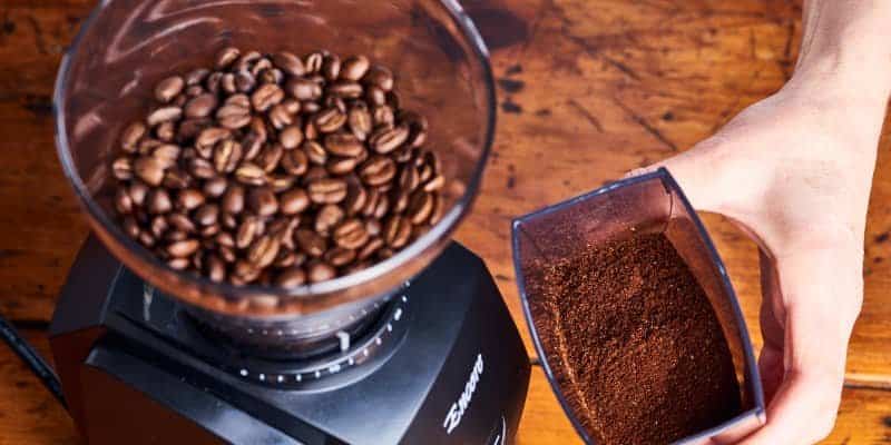 How to Make a Chocolate Almond Milk Shaken Espresso: Grinding Process 