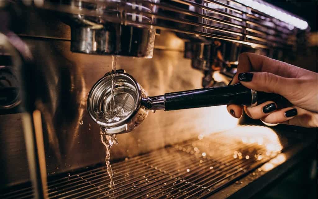 Guide to descaling your espresso machine