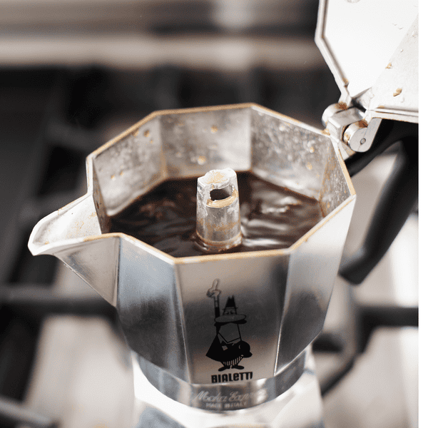 Pro-level stovetop espresso brewing: Step-by-Step Brewing Process
