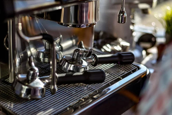 The Primary Coffee Machines Used by Dutch Brothers