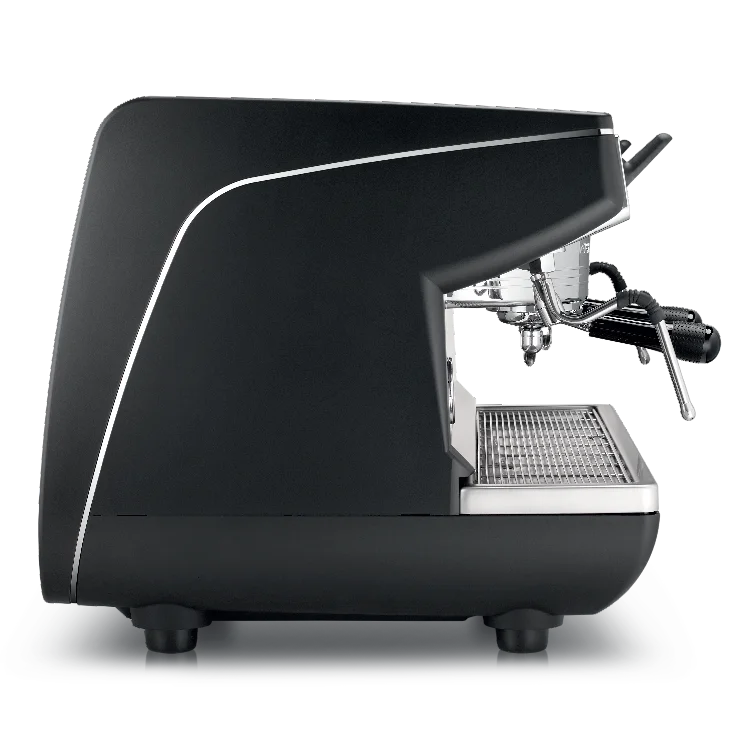 Nuova Simonelli Appia Life vs La Marzocco Linea Mini