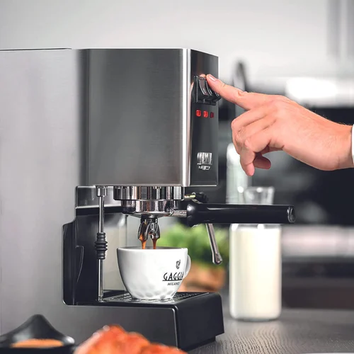 Lelit Grace vs Gaggia Classic Pro User Interface