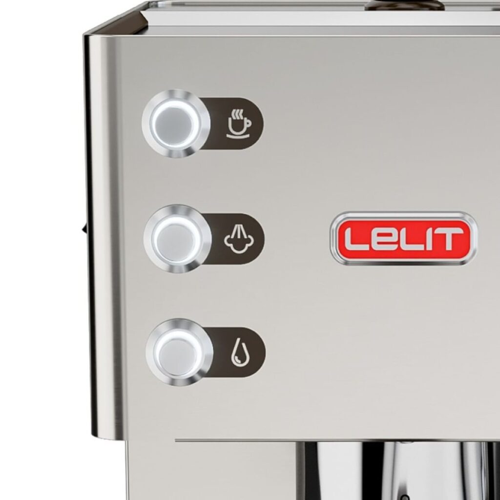 Lelit Grace vs Gaggia Classic Pro User Interface