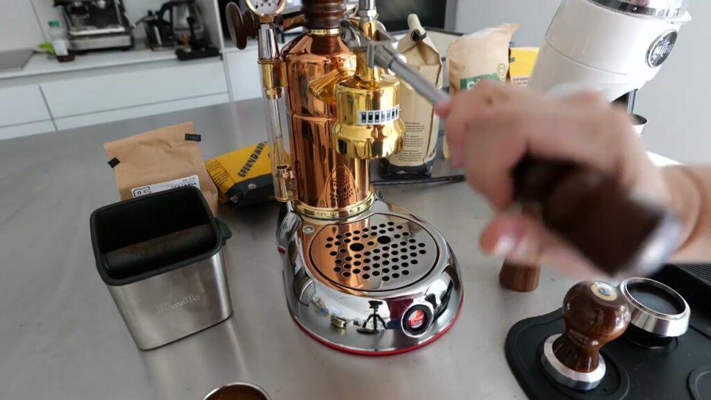 La Pavoni Esperto Edotto design  Grinder and Frothing Capabilities