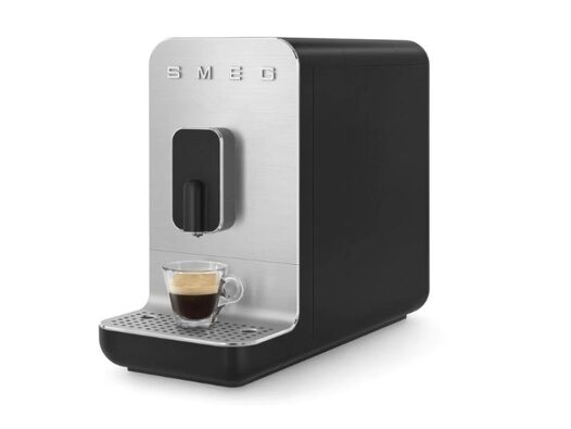 Smeg BCC01 vs DeLonghi Dedica