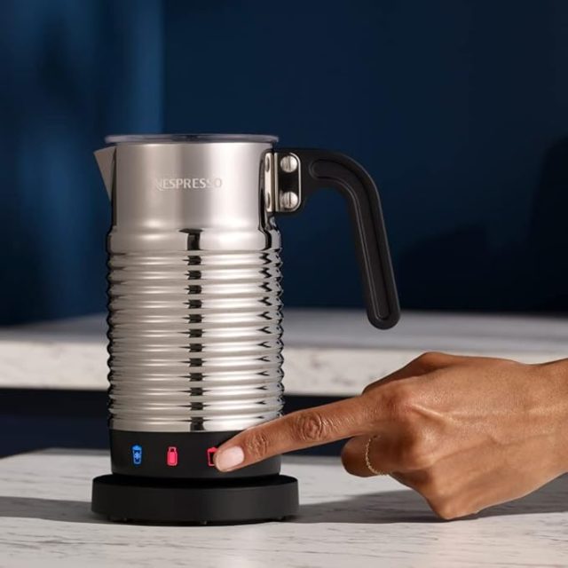 Cleaning and Descaling the Nespresso Aeroccino