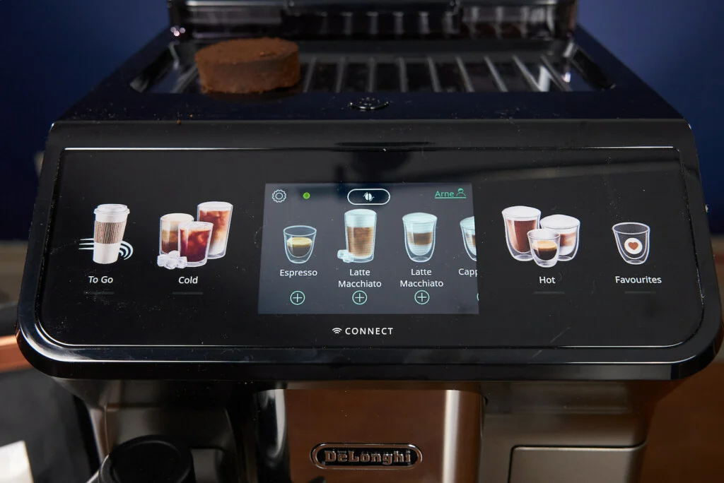 DeLonghi Eletta Explore How the Cold Brew Feature Actually Works