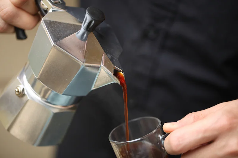 How to Use a Moka Pot: Step-by-Step Brewing Process